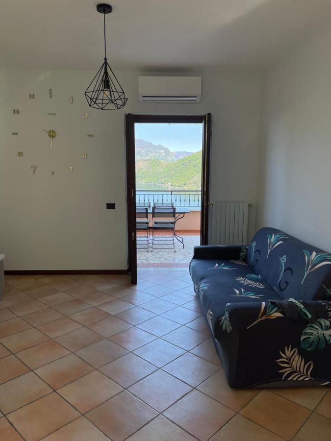 Lake Iseo - Gli Ulivi 1 スルツァーノ エクステリア 写真